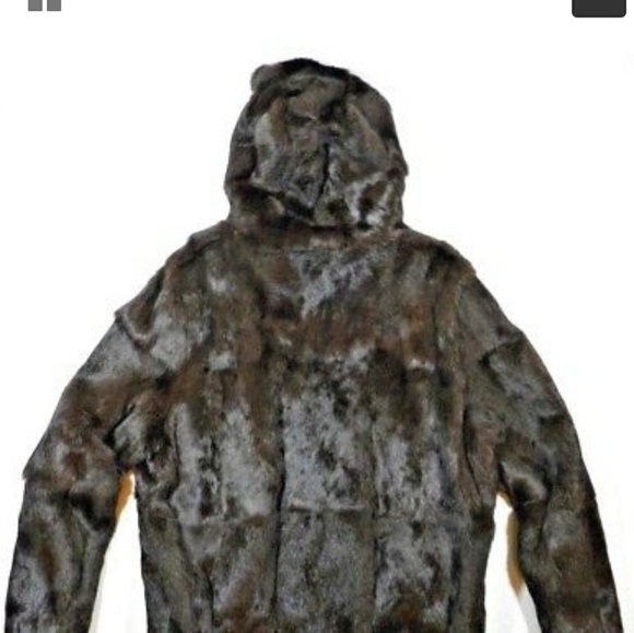 Knowles and Carter fur - Picture 2 of 2